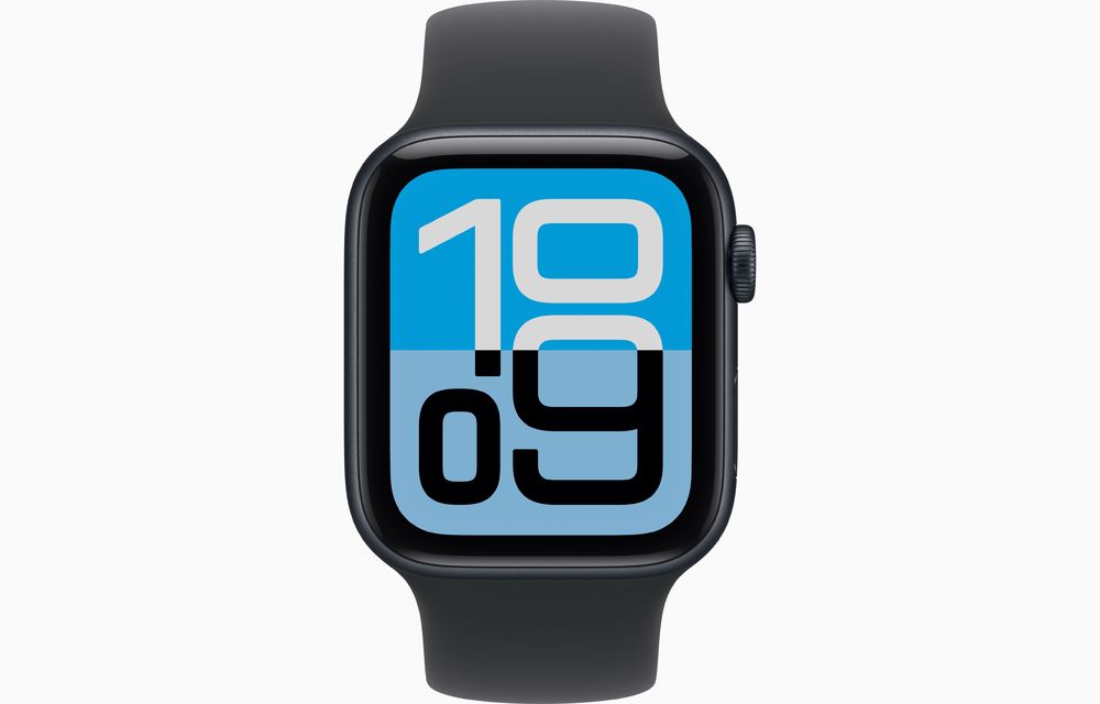 Apple Watch SE 3 GPS 40mm Midnight Aluminum Case with Midnight Sport Band S/M
